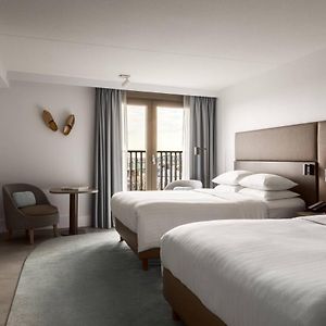 Aansluitende Familie Suite met een King Size Bed